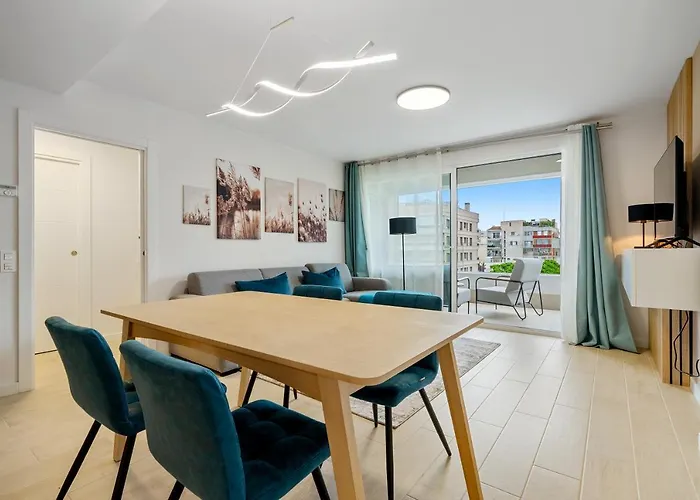 Magical 2Br Condo In The Heart Of Cambrils