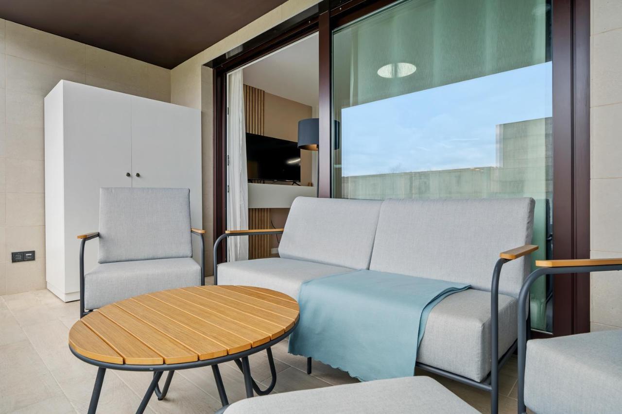 Magical 2br In The Heart Of Apartment