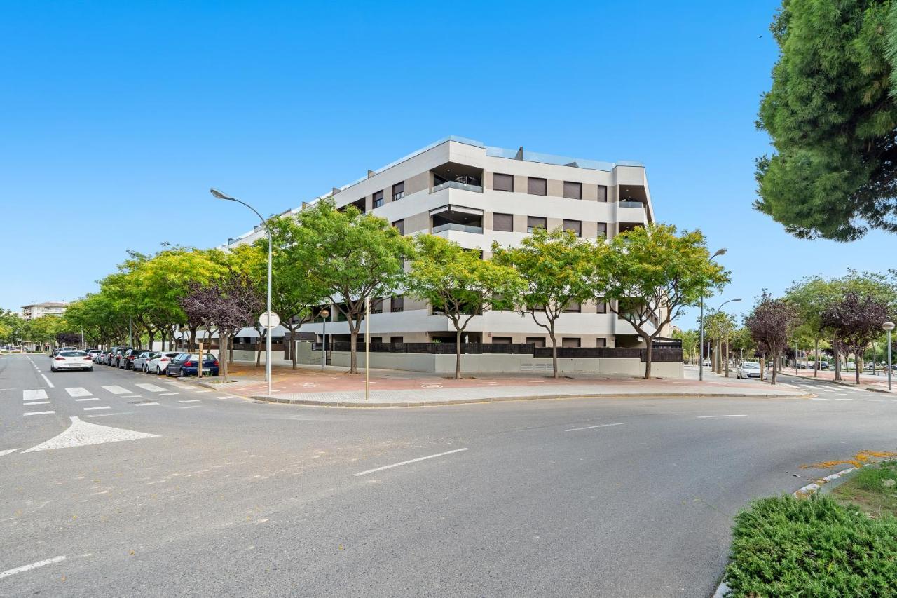 Magical 2br In The Heart Of Apartment