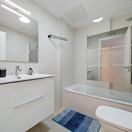 Magical 2Br Condo In The Heart Of Cambrils Exterior photo